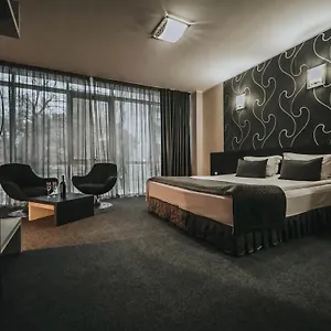 https://hotel-noris.plovdiv-hotels.com