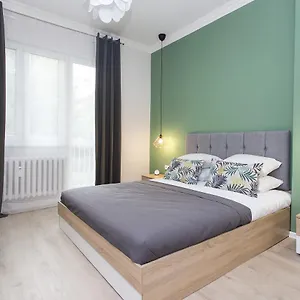 https://the-cozy-apartment-1142.sofiahotelsbg.com
